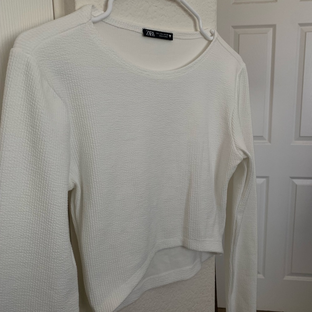 Zara textured weave cropped long sleeve shirt